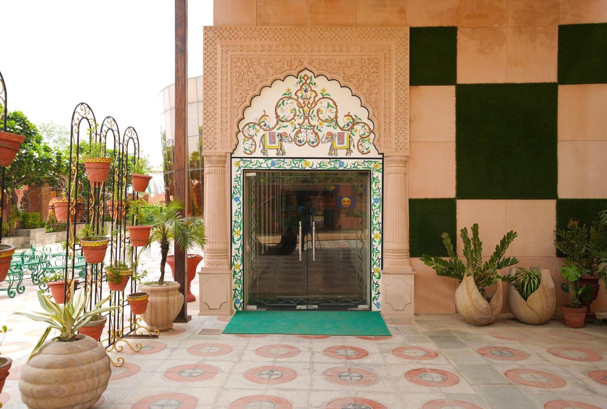 Pink Pearl Hotel Jaipur Ngoại thất bức ảnh