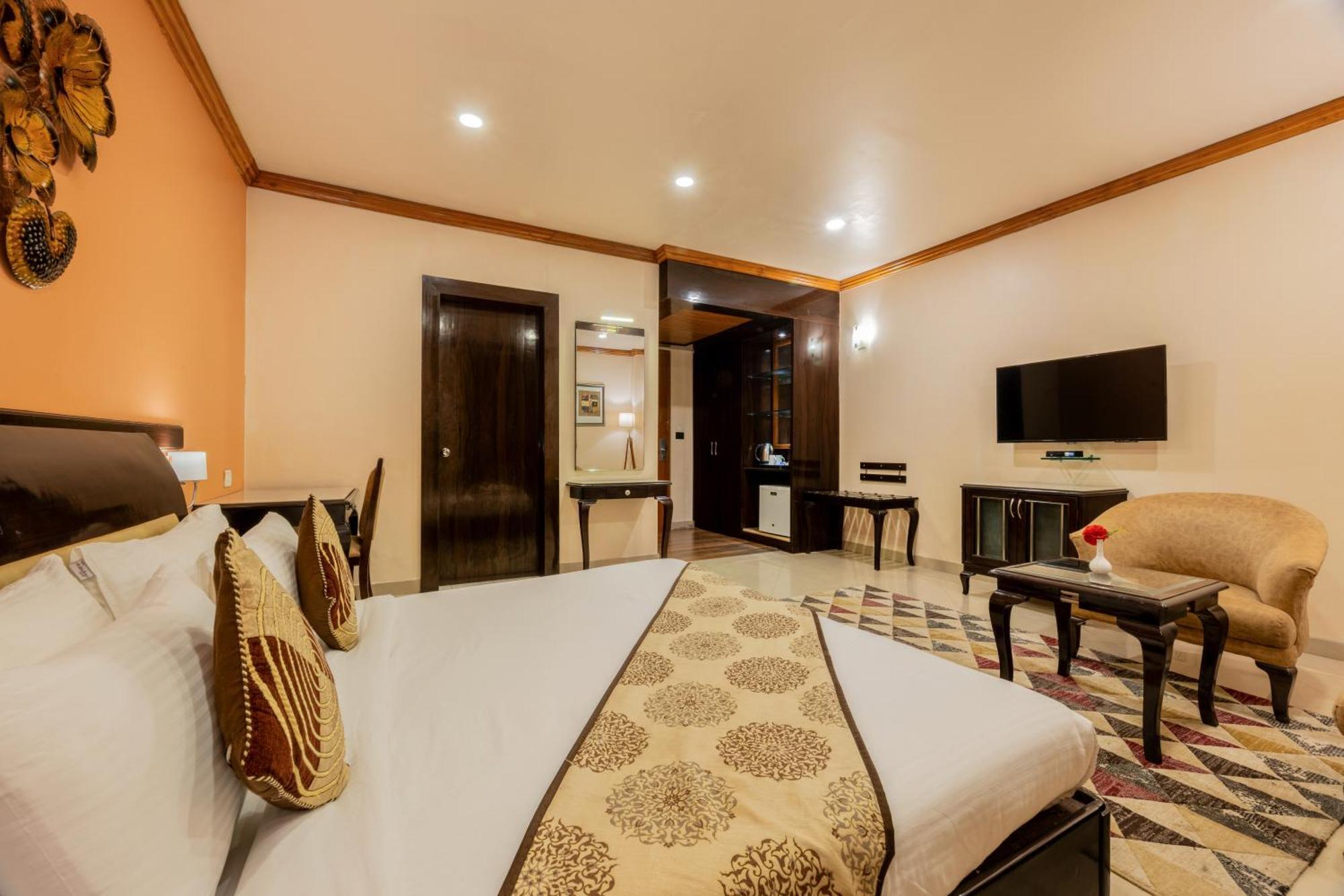 Pink Pearl Hotel Jaipur Ngoại thất bức ảnh